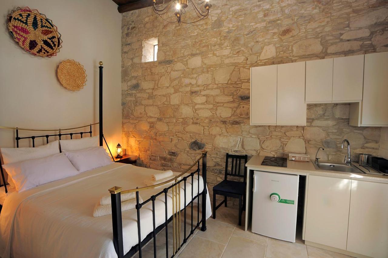 Pentasino Traditional House Agios Theodoros Exterior foto